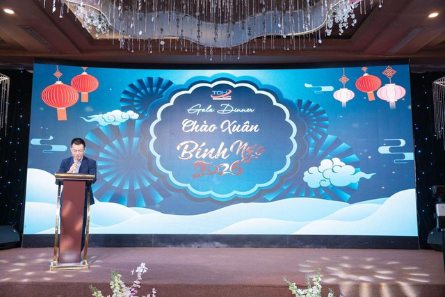 Mr. Nguyen Dang Huy, Deputy General Director of TOH Group, delivered a speech at the Gala banquet.