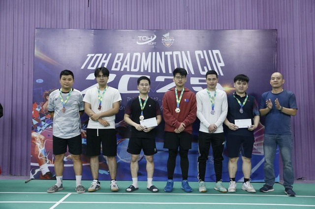 This season stood out with the emergence of young talents Lê Thành Nam and Lương Hữu Ngọc.